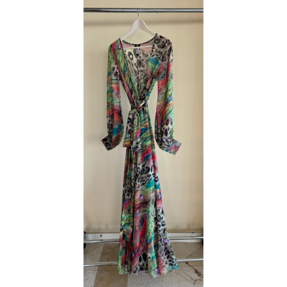 Sexy Maxi Dress - Picture 2 of 3